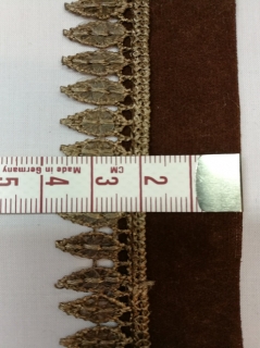 3,5 cm-es barna csipke